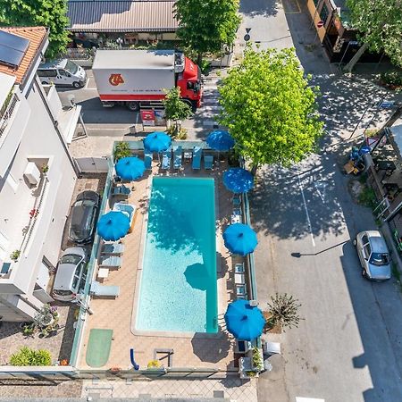Hotel Bagli リミニ エクステリア 写真