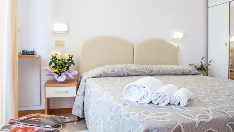Hotel Bagli リミニ エクステリア 写真